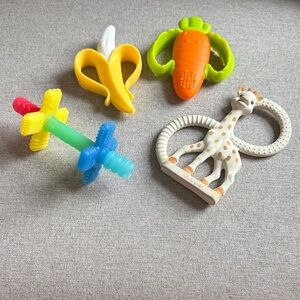 Multi pack of Teethers